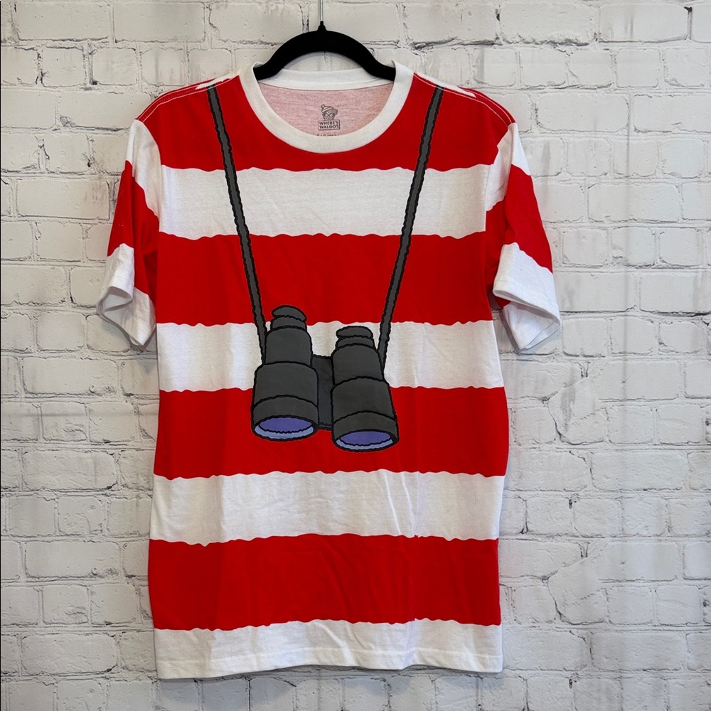 Where’s Waldo Tee Men’s Size Small